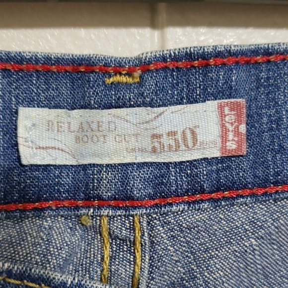 Levi's 550 Boot Cut - Picture 2 of 5